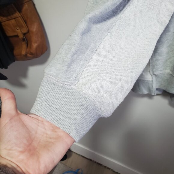 AERIE Vacay Every Day V Neck Sweatshirt Oversized Raw Hem Grey Women's Medium - Picture 6 of 14